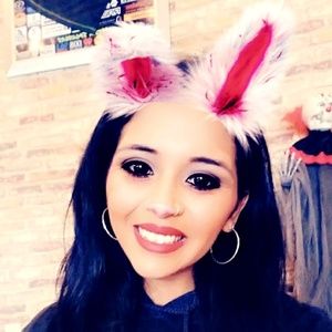 Meet your Posher, Jasmine